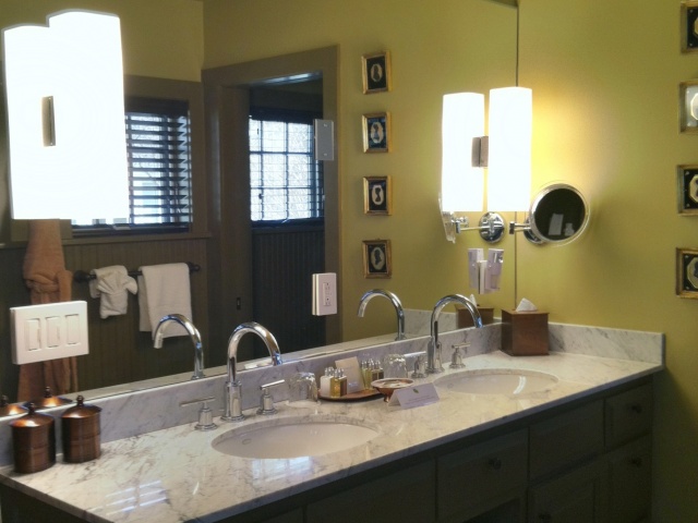 Winvian - Charter Oak Cottage - Bathroom